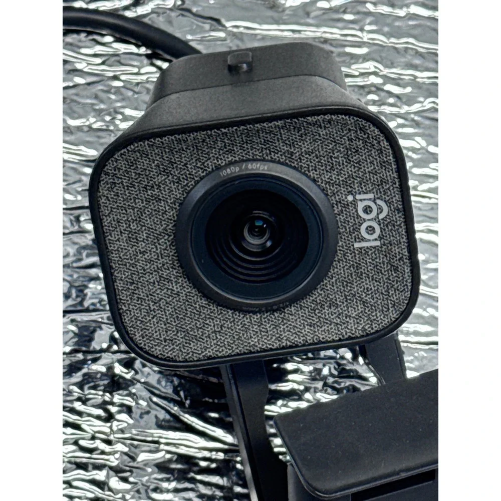 Logitech StreamCam 1080p 60fps USB-C Webcam Graphite V-U0054 860-000574